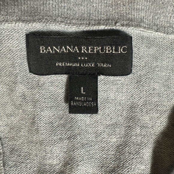 BANANA REPUBLIC Gray Premium Luxe Yarn V-Neck Cotton Cashmere Sweater Men L - Picture 2 of 6